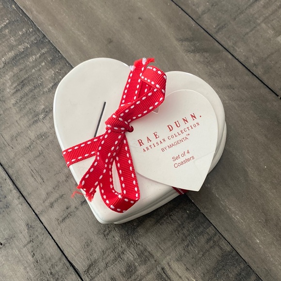 NWT Rae Dunn Love Heart coasters - Picture 1 of 3